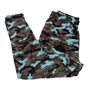 3/$35  “Sky Camo” Sweetlegs Plus 2 Full Length Leggings